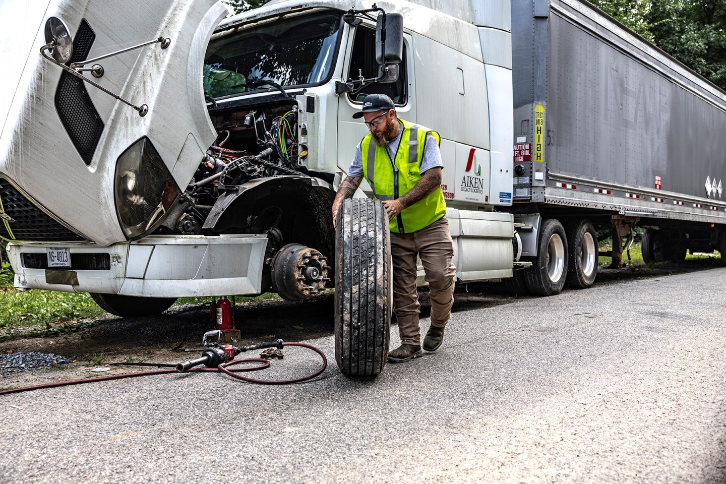 Avoid Heat-Induced Breakdowns with these Fleet Maintenance Tips